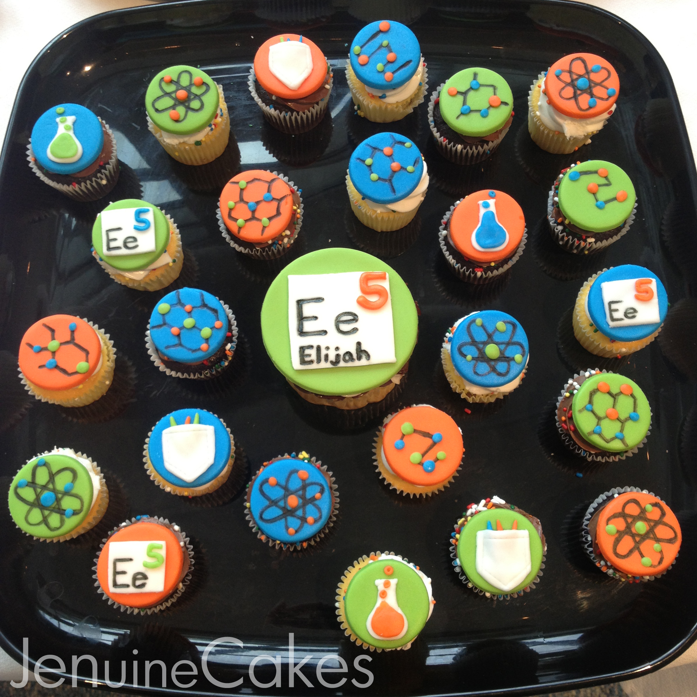 0 Scientist Cupcakes 1